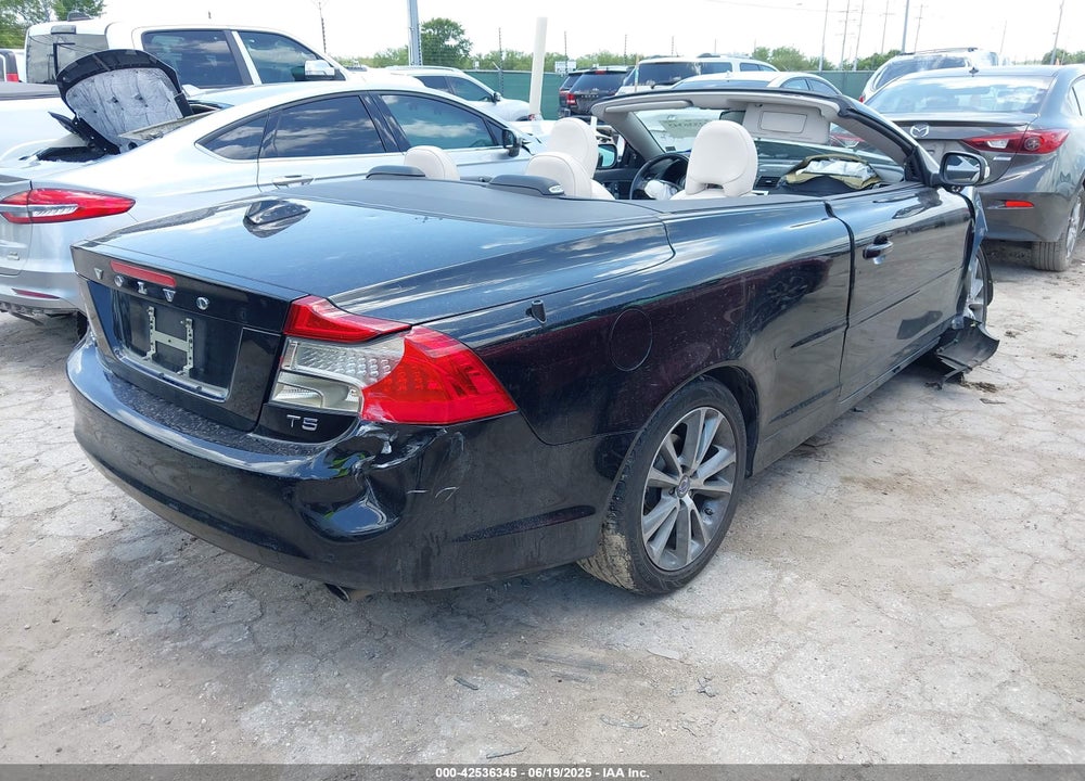 2013 VOLVO C70 VIN: YV1672MCXDJ140329
