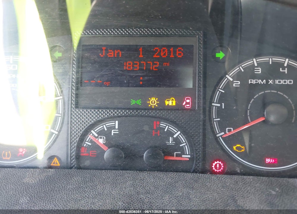 2017 RAM PROMASTER 1500 LOW ROOF 136 WB VIN: 3C6TRVAG2HE523798
