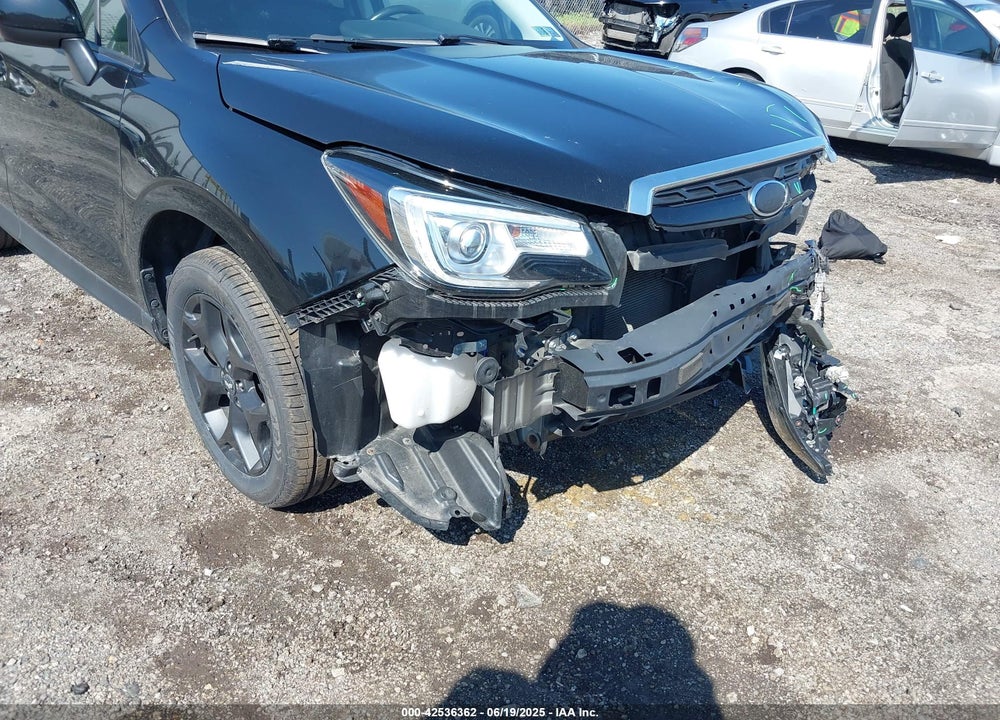 2018 SUBARU FORESTER VIN: JF2SJAGC9JH589789