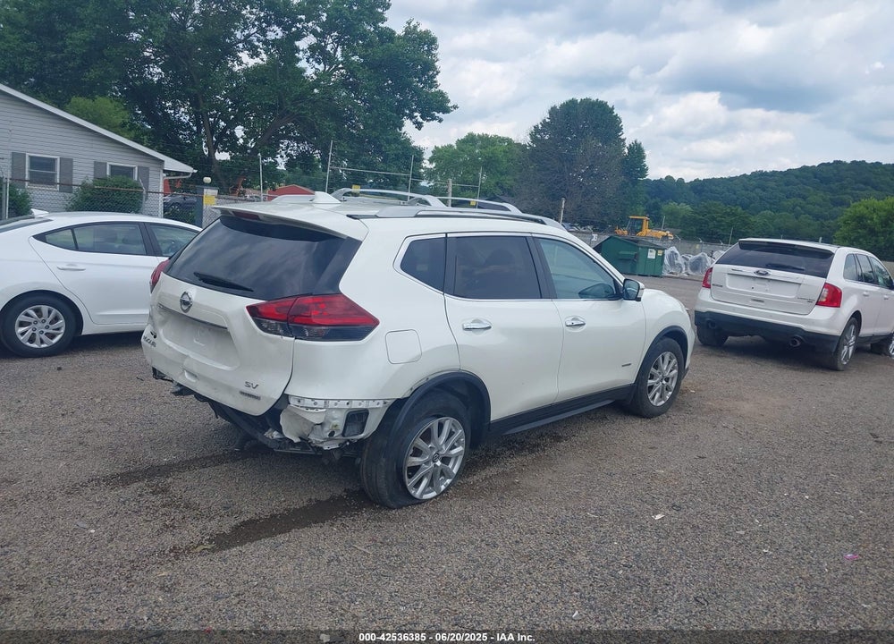 2018 NISSAN ROGUE VIN: 5N1ET2MT9JC802863