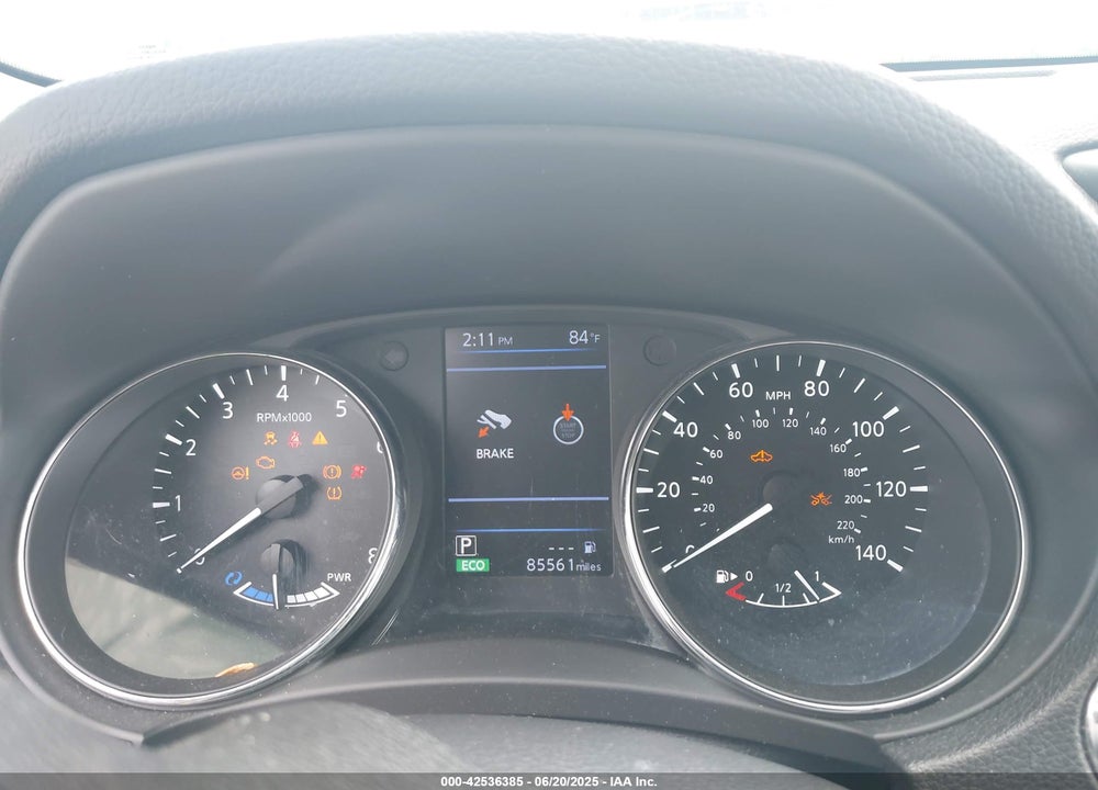 2018 NISSAN ROGUE VIN: 5N1ET2MT9JC802863
