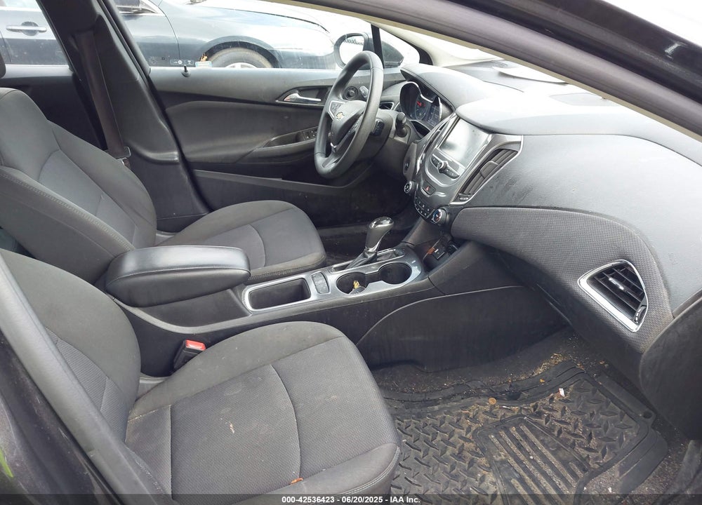 2017 CHEVROLET CRUZE LT AUTO VIN: 1G1BE5SM5H7265192