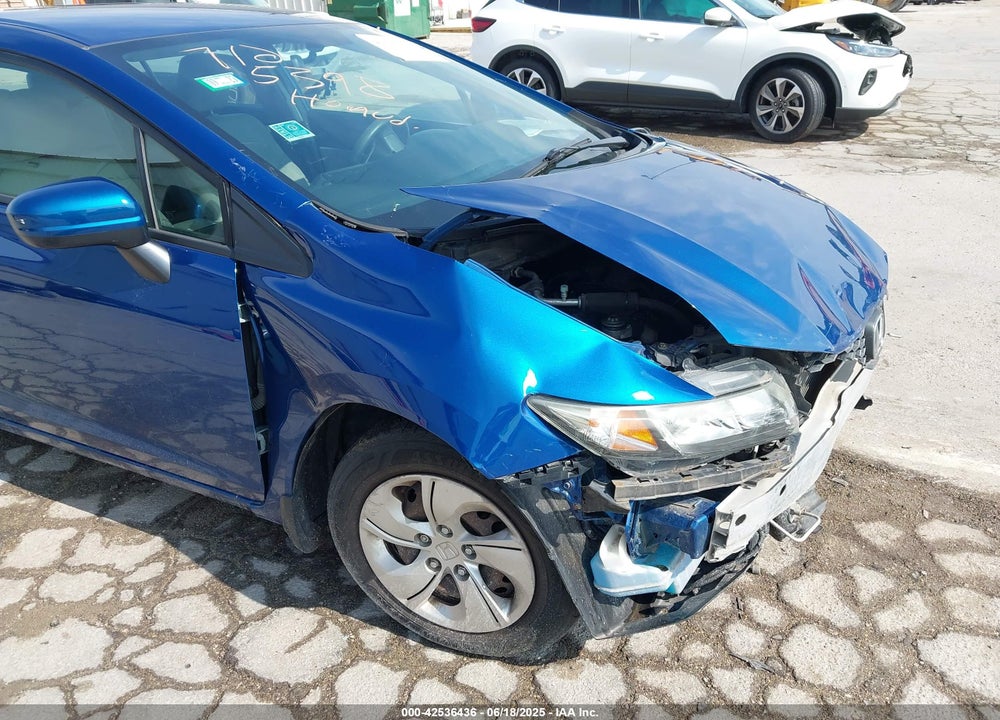 2014 HONDA CIVIC VIN: 19XFB2F50EE026437