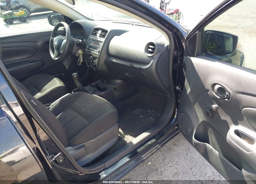 2017 NISSAN VERSA VIN: 3N1CN7AP6HL832026