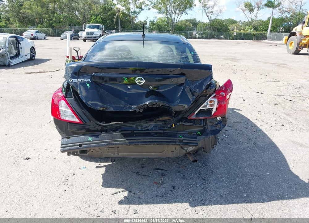 2017 NISSAN VERSA VIN: 3N1CN7AP6HL832026