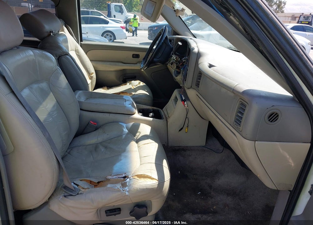 2002 CHEVROLET SUBURBAN 1500 Z71 VIN: 3GNFK16T32G204454