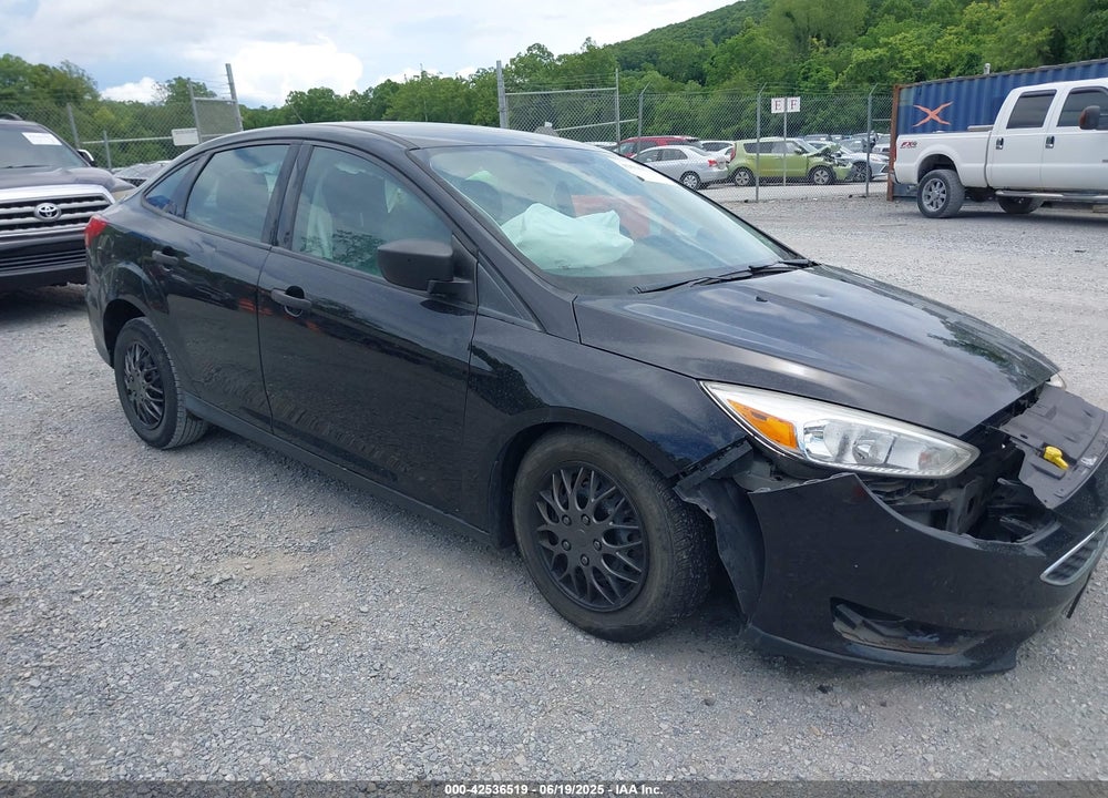 2018 FORD FOCUS VIN: 1FADP3E25JL299192