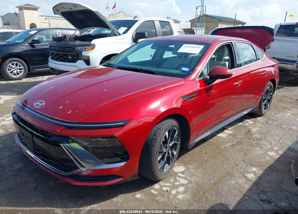2025 HYUNDAI SONATA VIN: KMHL64JA5SA461875