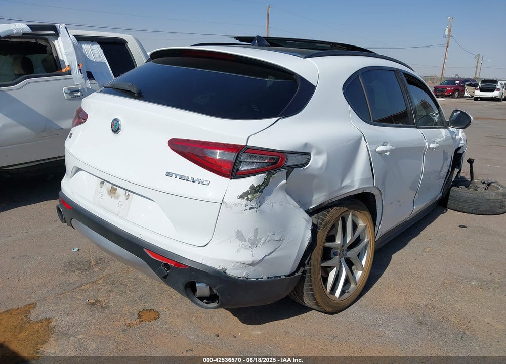 2018 ALFA ROMEO STELVIO VIN: ZASFAKPN6J7B92206