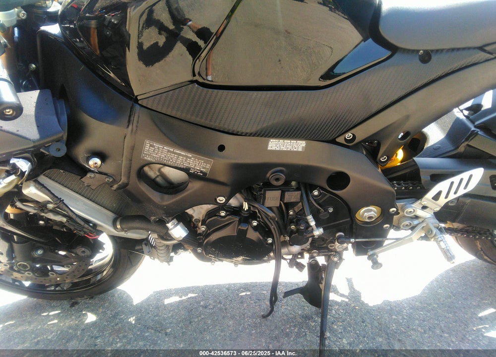 2008 SUZUKI GSX-R1000 VIN: JS1GT77A182107260