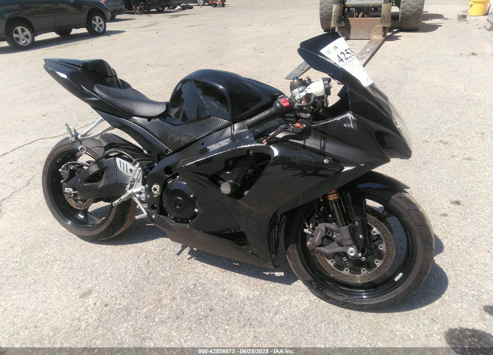 2008 SUZUKI GSX-R1000 VIN: JS1GT77A182107260