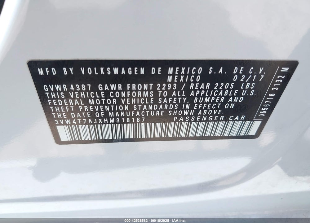 2017 VOLKSWAGEN JETTA GLI VIN: 3VW4T7AJXHM318187
