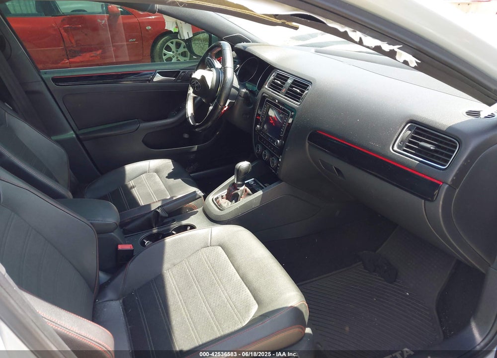 2017 VOLKSWAGEN JETTA GLI VIN: 3VW4T7AJXHM318187