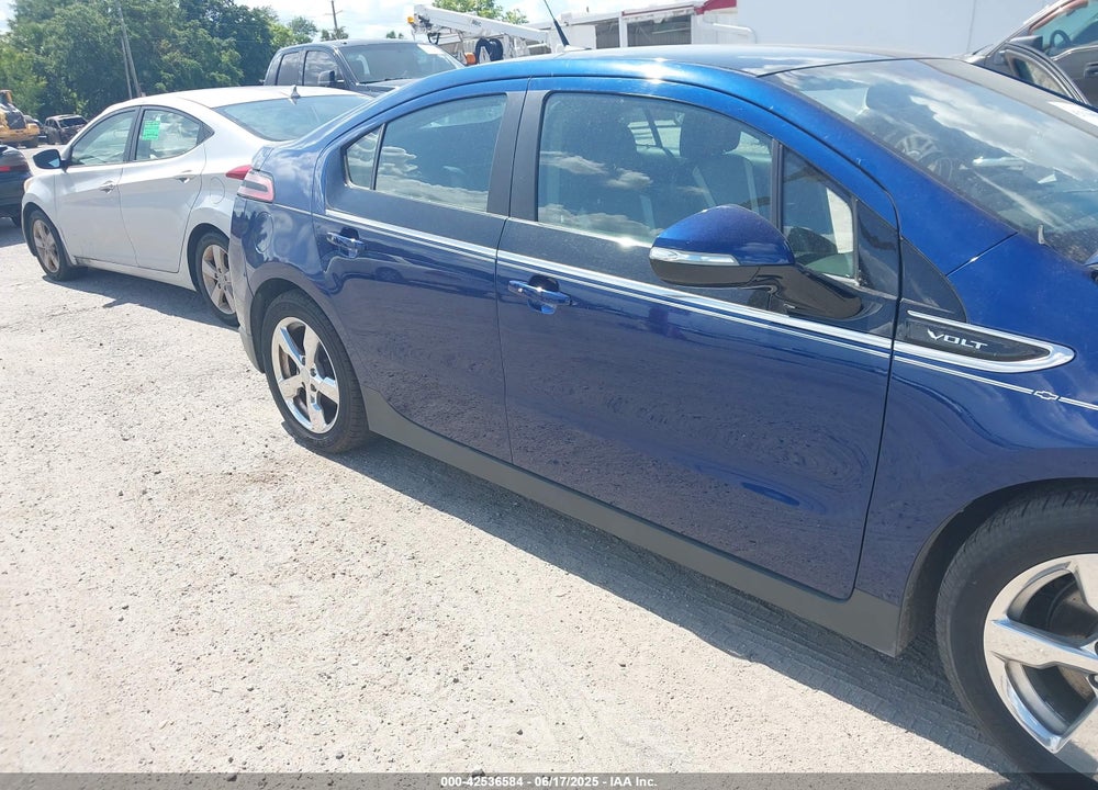 2012 CHEVROLET VOLT VIN: 1G1RD6E48CU118863