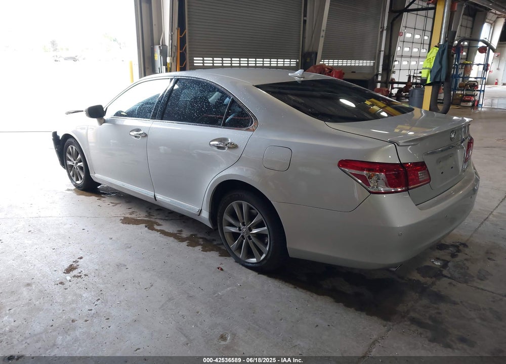2011 LEXUS ES 350 VIN: JTHBK1EG3B2433008