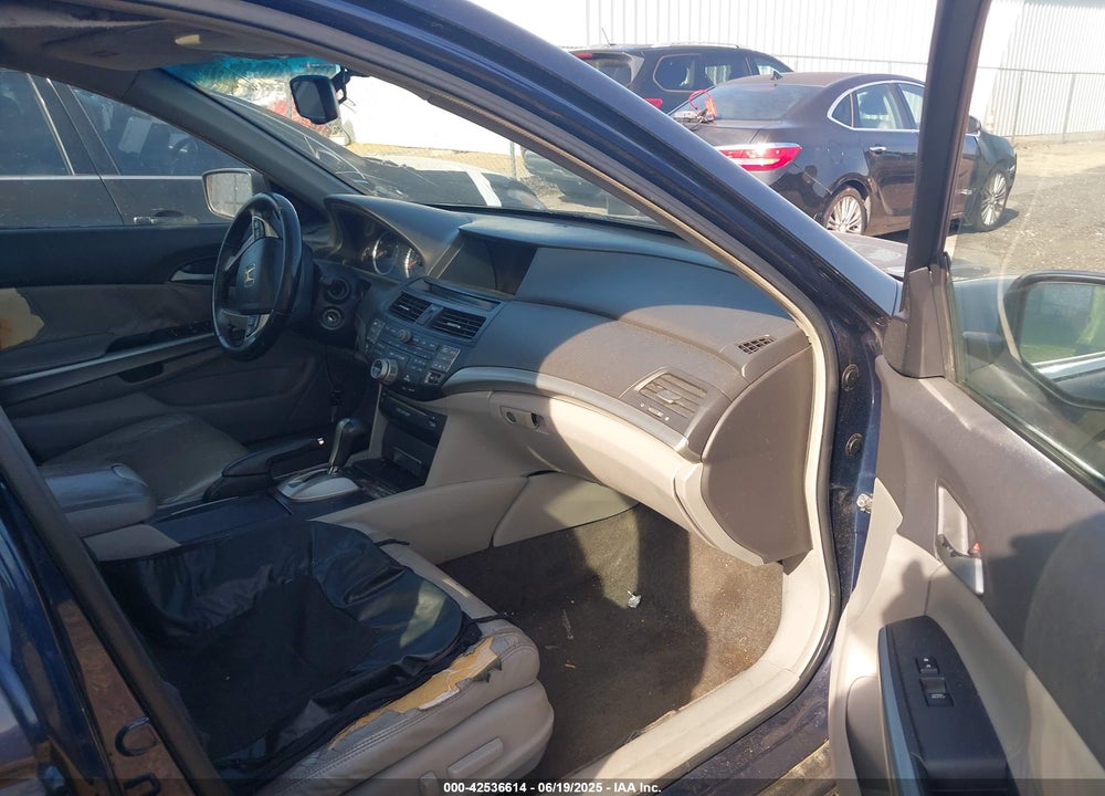 2008 HONDA ACCORD 3.5 EX-L VIN: 1HGCP36838A041995