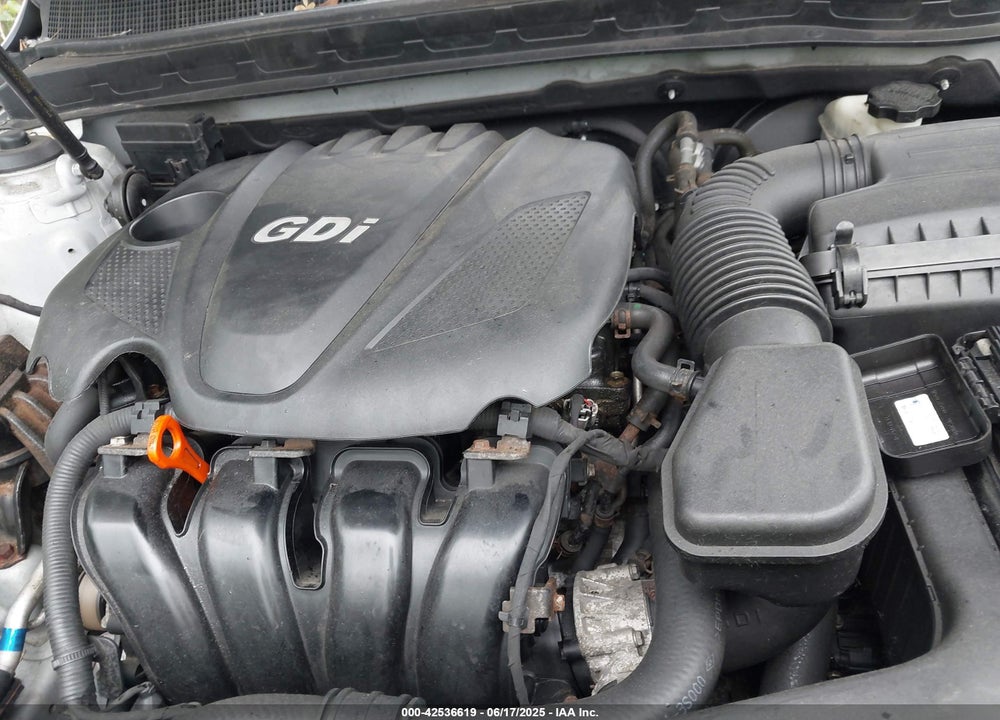 2011 KIA OPTIMA VIN: KNAGN4A71B5148051