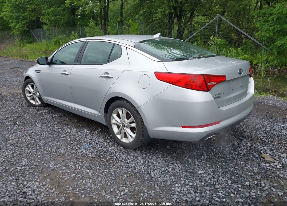 2011 KIA OPTIMA VIN: KNAGN4A71B5148051