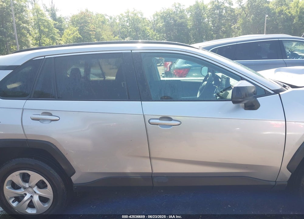 2021 TOYOTA RAV4 VIN: 2T3F1RFV1MC169137