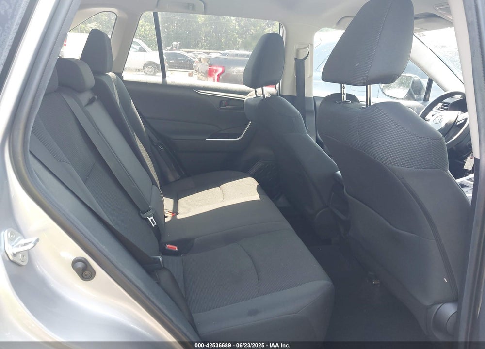 2021 TOYOTA RAV4 VIN: 2T3F1RFV1MC169137