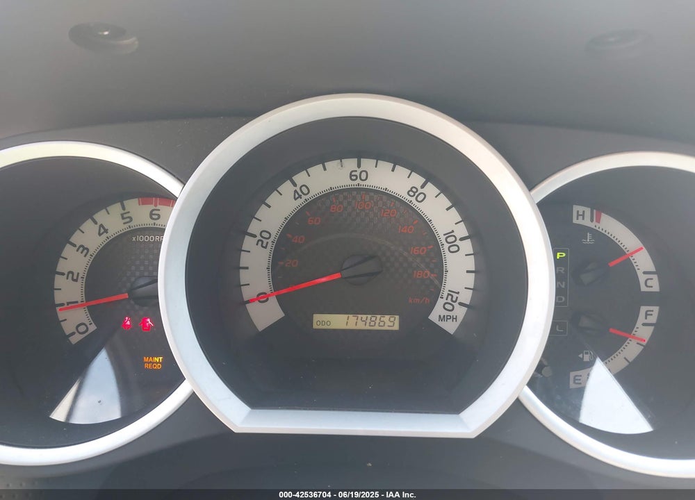 2014 TOYOTA TACOMA VIN: 3TMLU4EN4EM153627