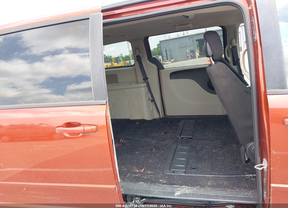 2012 DODGE GRAND CARAVAN SXT VIN: 2C4RDGCG8CR206142