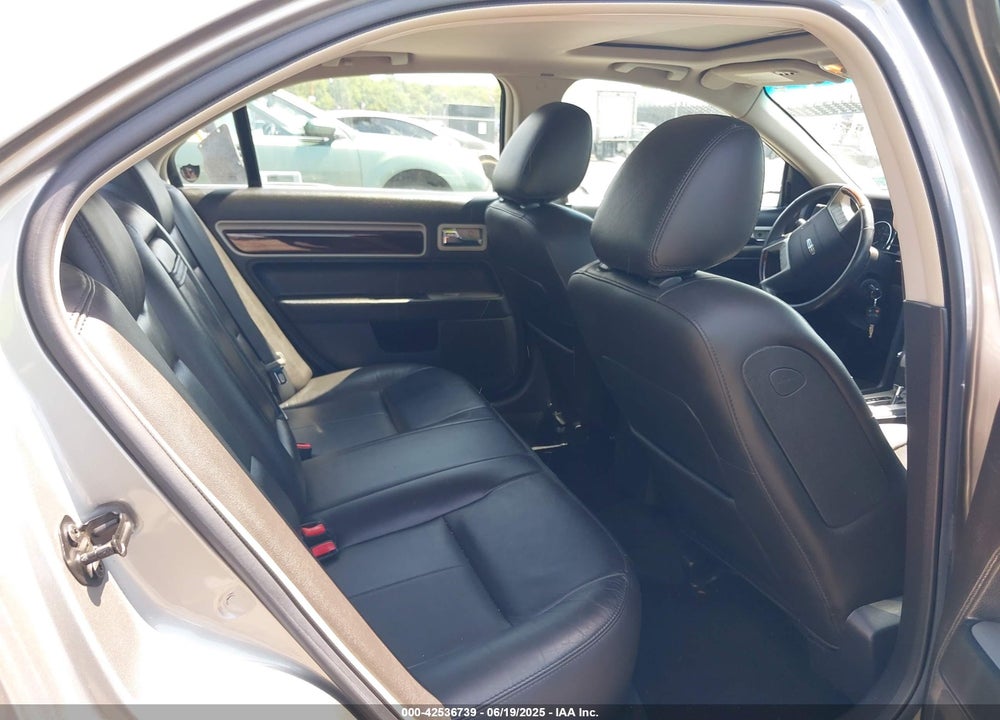 2009 LINCOLN MKZ VIN: 3LNHM26T59R613972