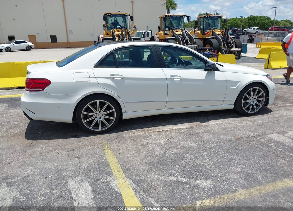 2012 MERCEDES-BENZ E 350 VIN: WDDHF5KB5CA608193
