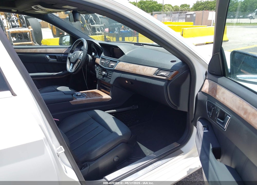 2012 MERCEDES-BENZ E 350 VIN: WDDHF5KB5CA608193