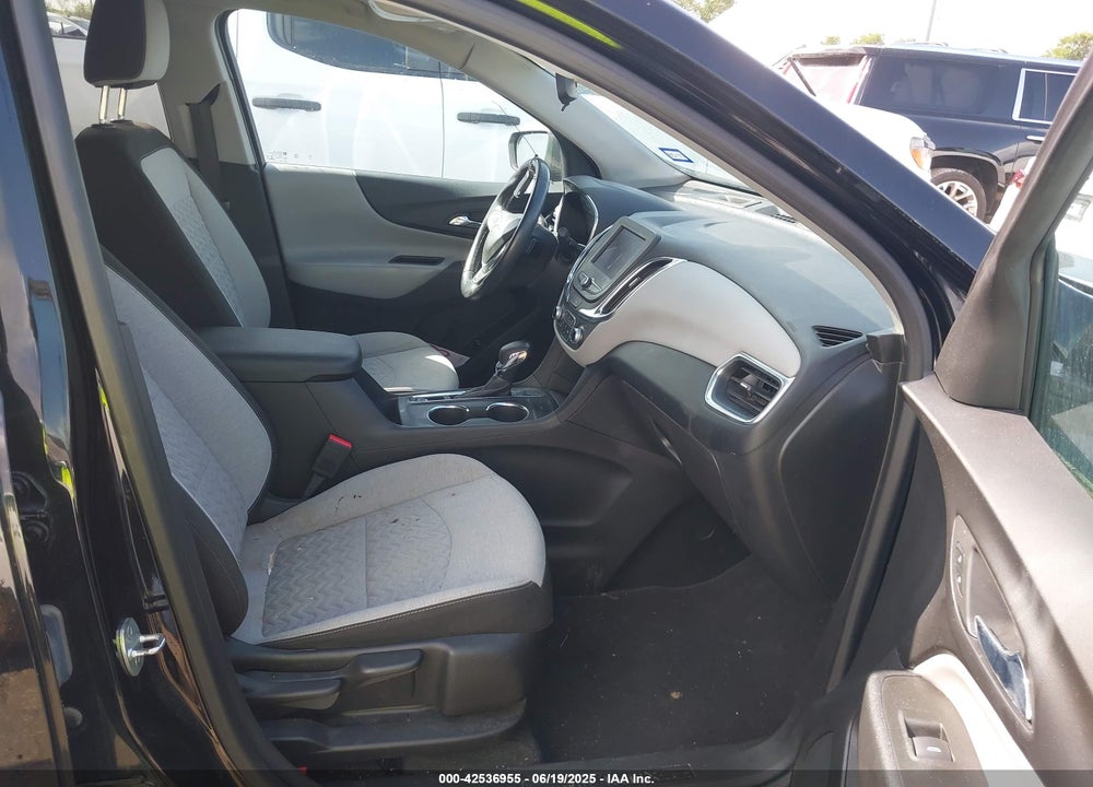 2022 CHEVROLET EQUINOX FWD LT VIN: 3GNAXKEV1NL123095