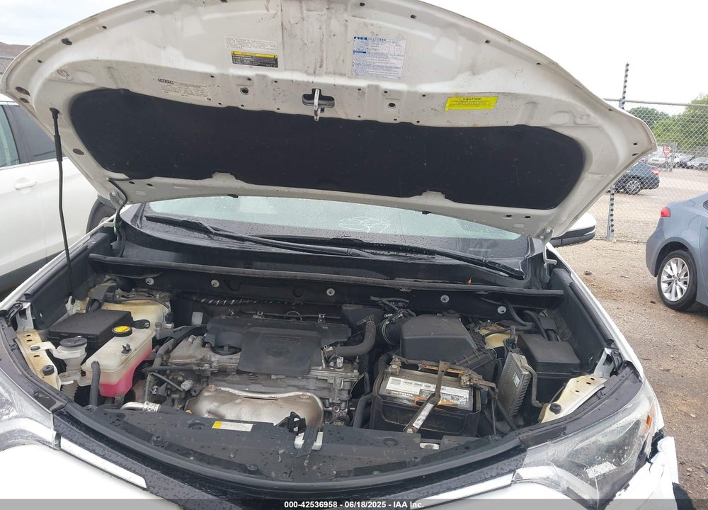 2018 TOYOTA RAV4 VIN: 2T3WFREV4JW469929