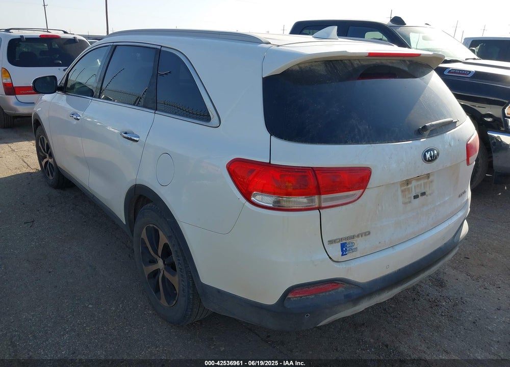 2017 KIA SORENTO VIN: 5XYPH4A50HG294904