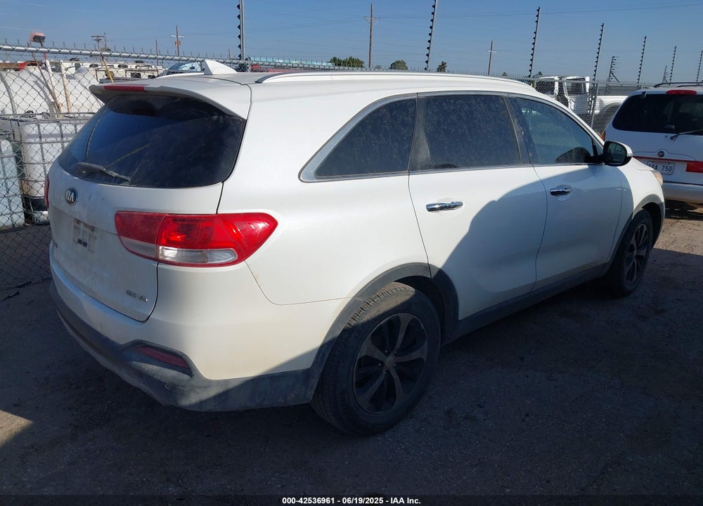 2017 KIA SORENTO VIN: 5XYPH4A50HG294904