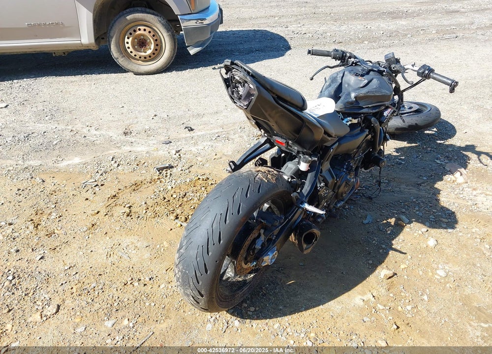 2022 YAMAHA MT07 VIN: JYARM32E5NA004483