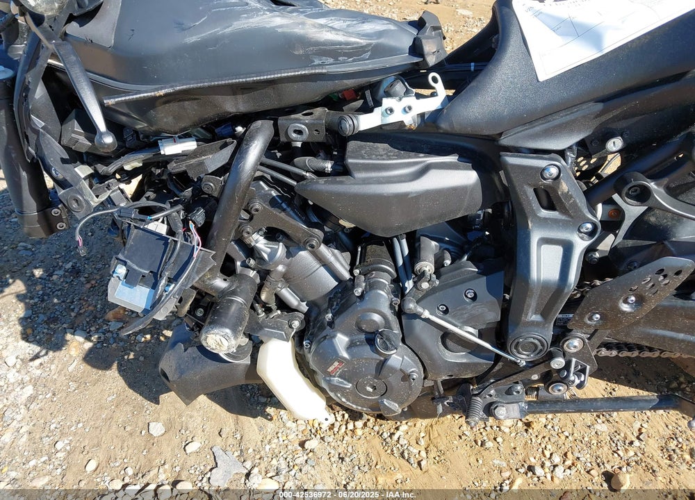 2022 YAMAHA MT07 VIN: JYARM32E5NA004483