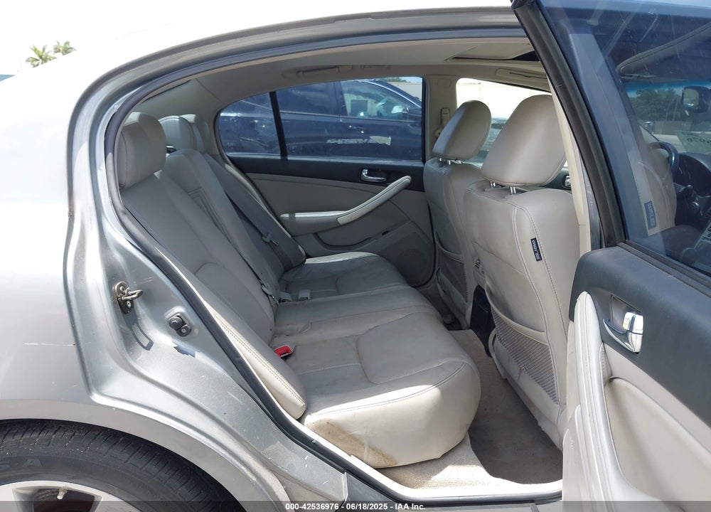 2006 INFINITI G35 VIN: JNKCV51EX6M506683