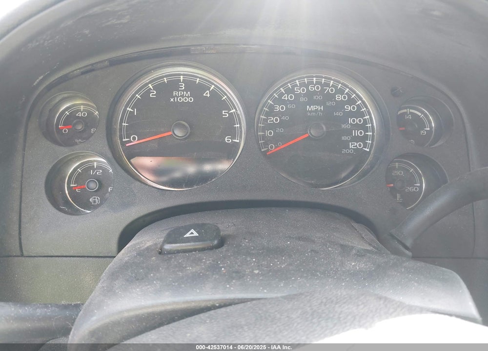 2011 CHEVROLET AVALANCHE VIN: 3GNTKGE3XBG224756