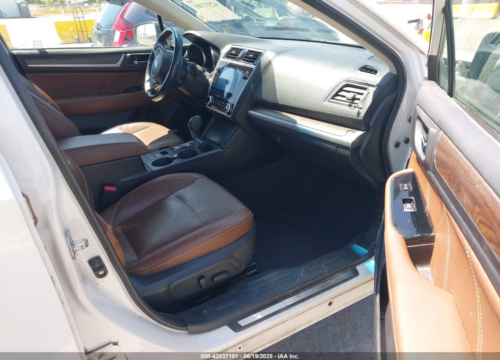 2018 SUBARU OUTBACK 2.5I TOURING VIN: 4S4BSATC5J3302975
