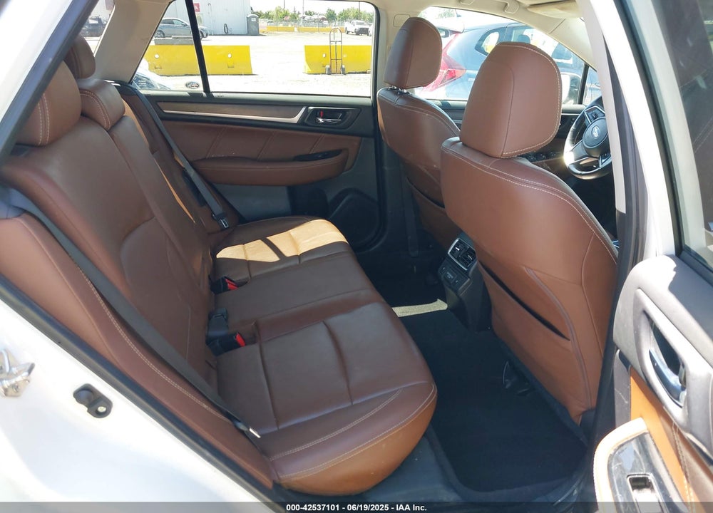 2018 SUBARU OUTBACK 2.5I TOURING VIN: 4S4BSATC5J3302975