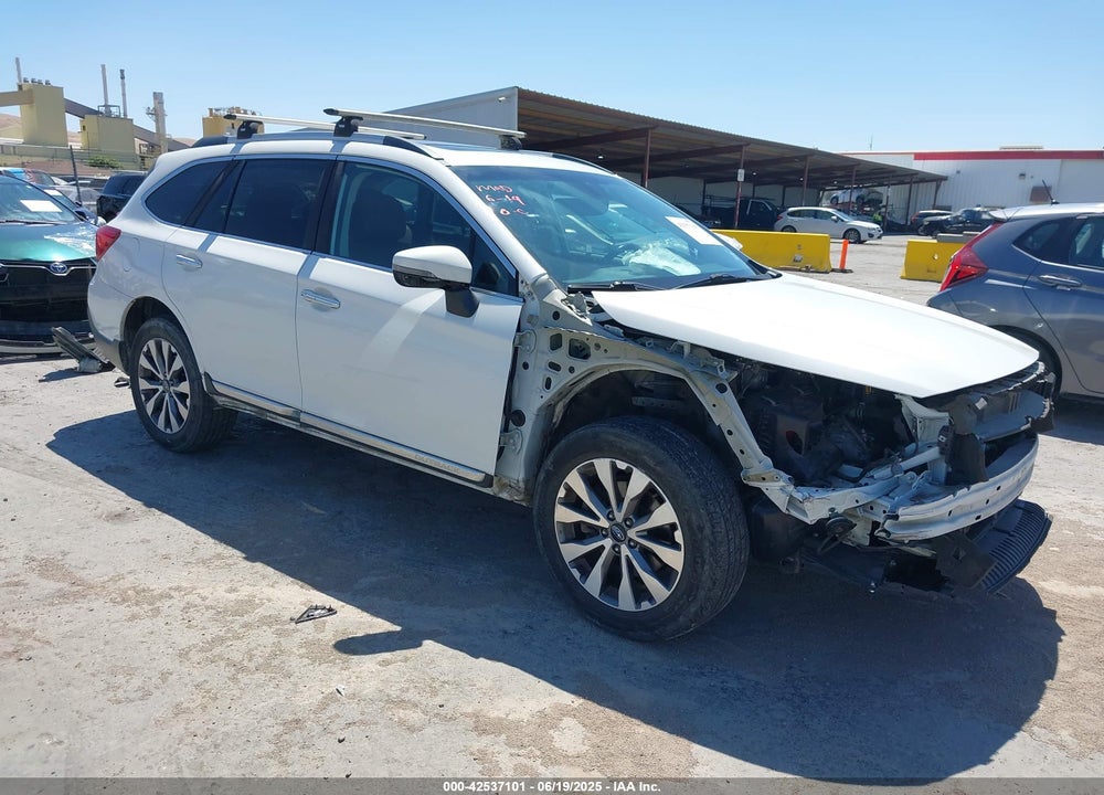 2018 SUBARU OUTBACK 2.5I TOURING VIN: 4S4BSATC5J3302975