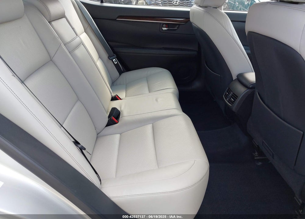 2015 LEXUS ES 350 VIN: JTHBK1GG8F2189911