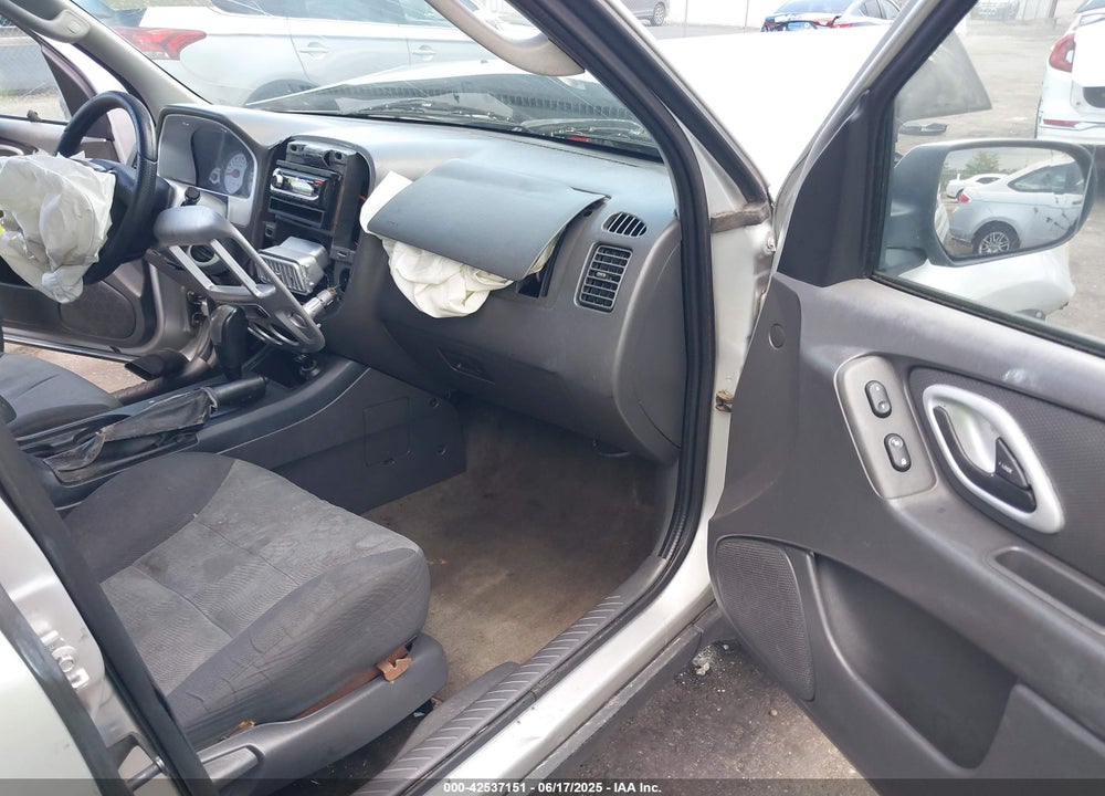 2007 FORD ESCAPE VIN: 1FMYU02Z57KB51364