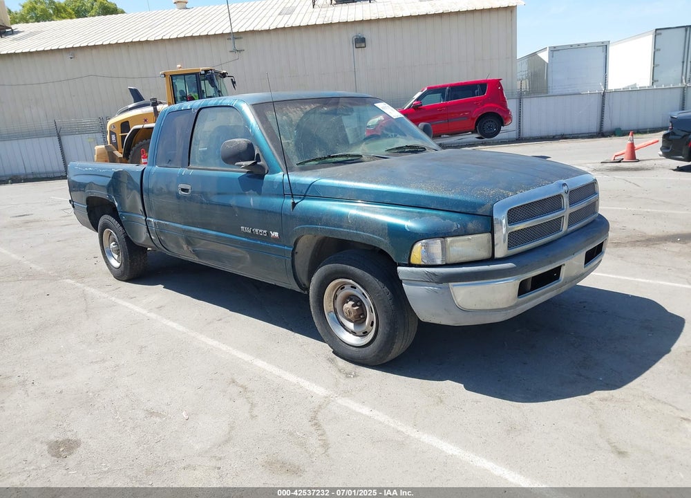 1998 DODGE RAM 1500 ST VIN: 1B7HC13Y0WJ252013