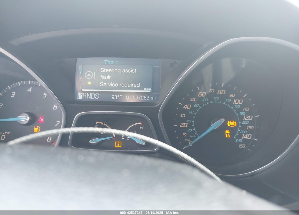 2012 FORD FOCUS VIN: 1FAHP3M21CL168640
