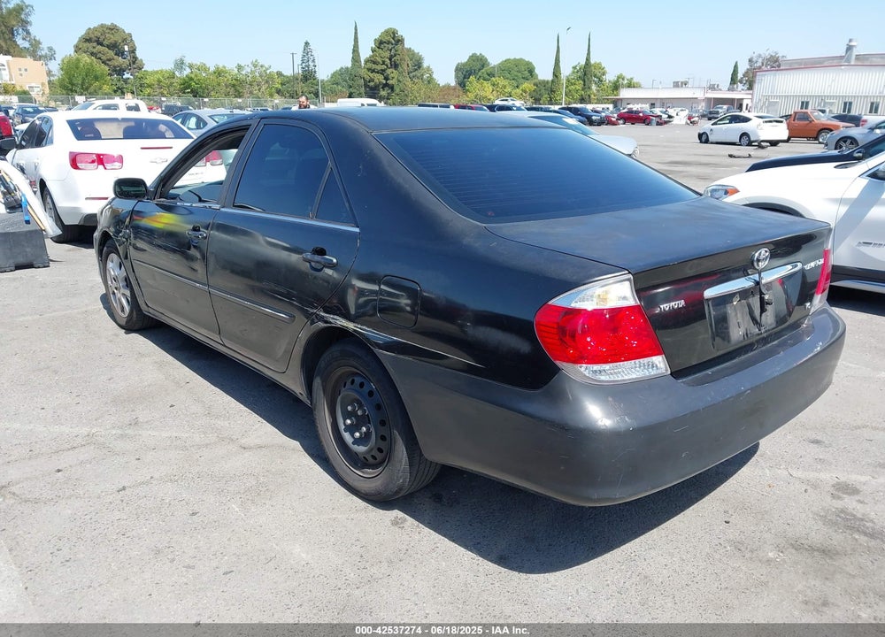 2005 TOYOTA CAMRY XLE V6 VIN: 4T1BF32K05U085036