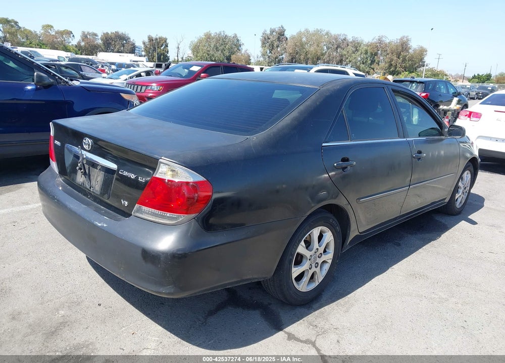 2005 TOYOTA CAMRY XLE V6 VIN: 4T1BF32K05U085036