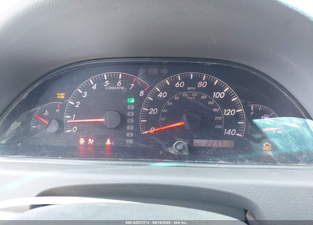 2005 TOYOTA CAMRY XLE V6 VIN: 4T1BF32K05U085036