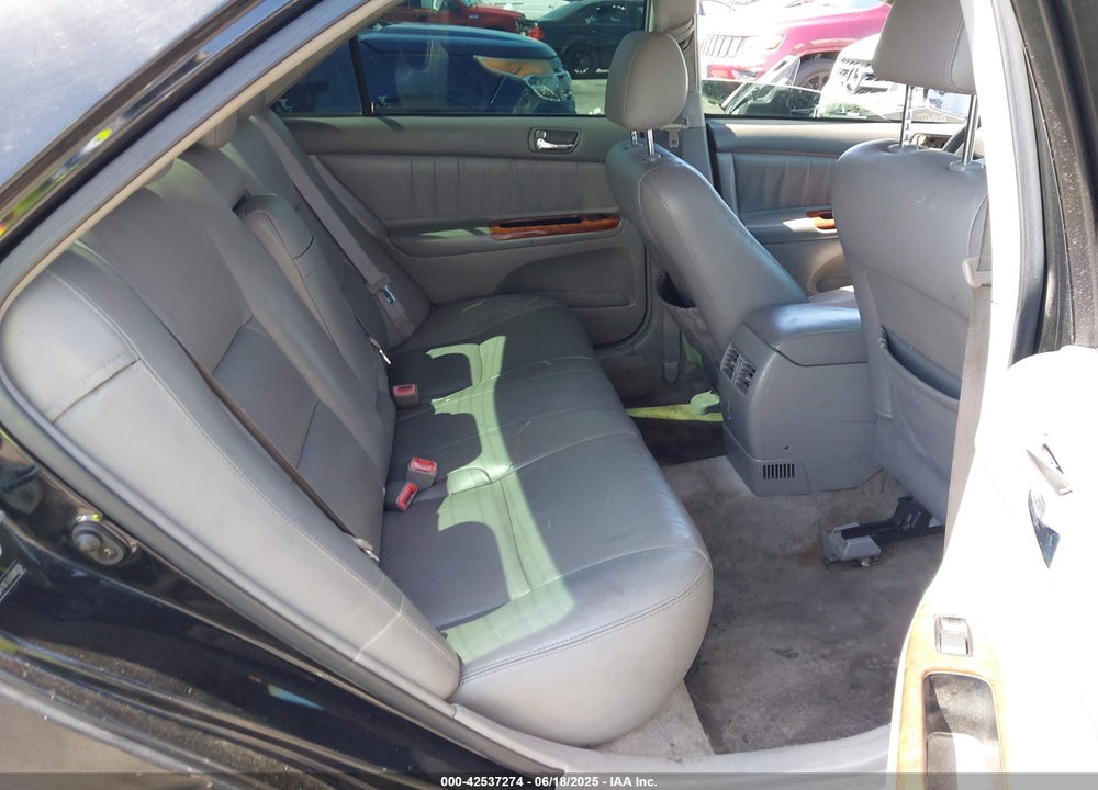 2005 TOYOTA CAMRY XLE V6 VIN: 4T1BF32K05U085036
