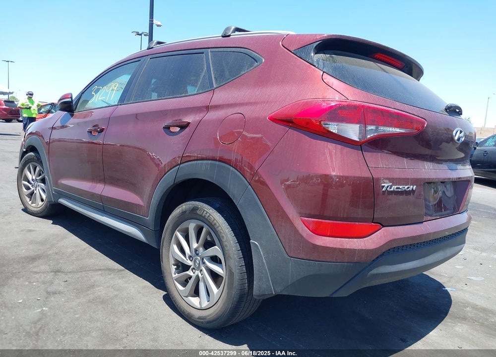 2017 HYUNDAI TUCSON VIN: KM8J33A48HU408633