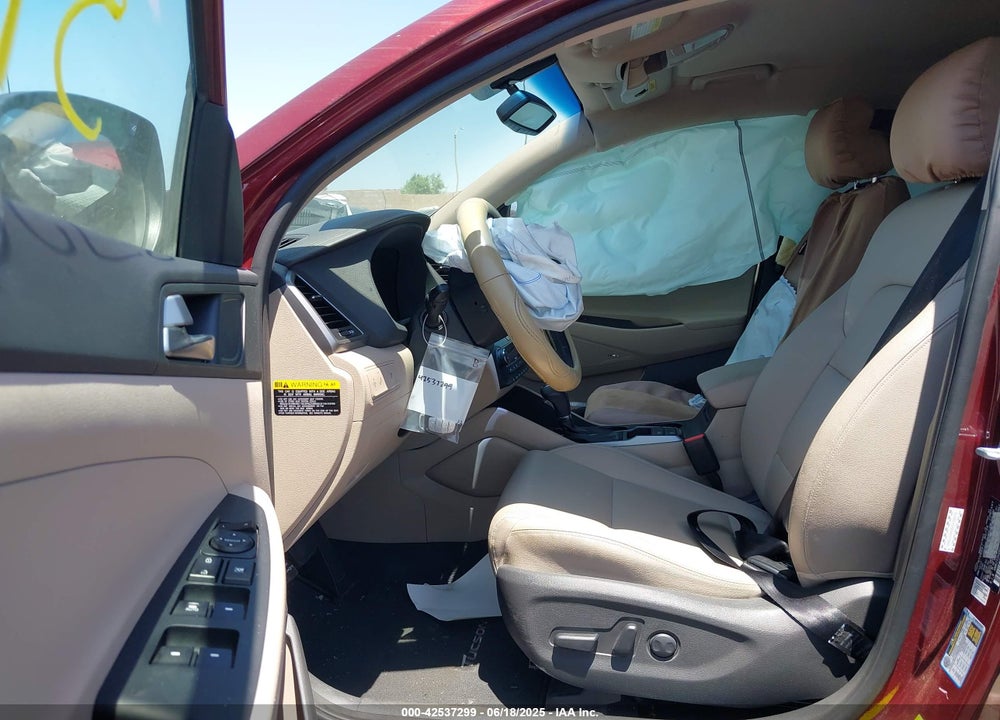 2017 HYUNDAI TUCSON VIN: KM8J33A48HU408633